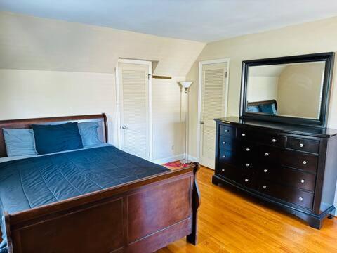 Vila In The Heart Of The Qc! Charlotte Exteriér fotografie